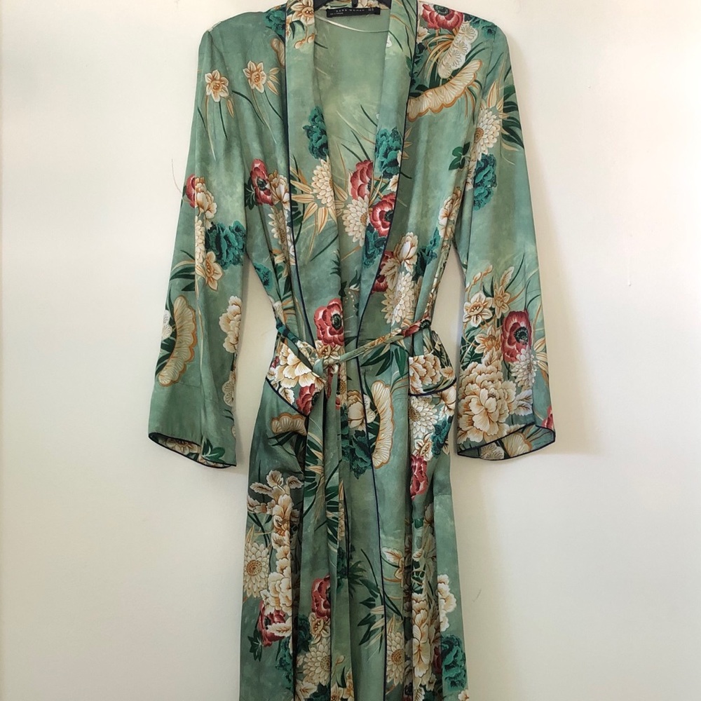 Zara long kimono
